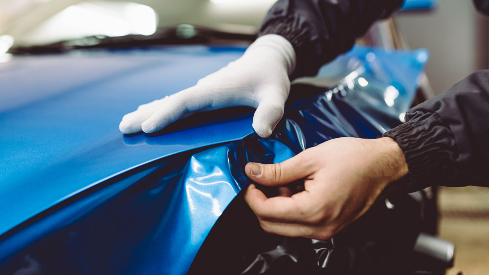 A Beginnerβs Guide to Car Wrapping: Trends and Costs