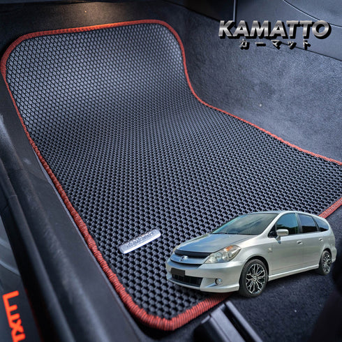 Kamatto Classic Honda Stream Facelift RN1-RN5 (2000-2006) Car Floor Mat and Carpet